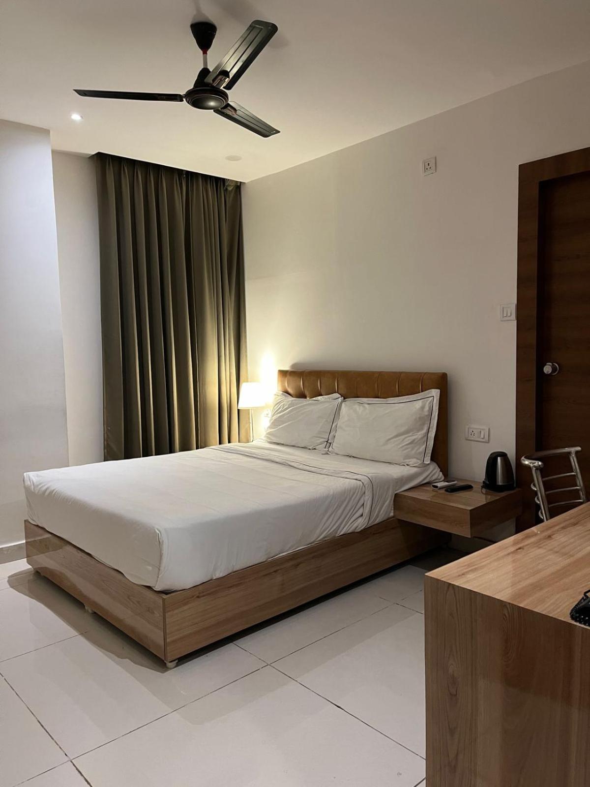 Hotel Hibiscus Tree- Bachupally Hyderabad Exterior foto